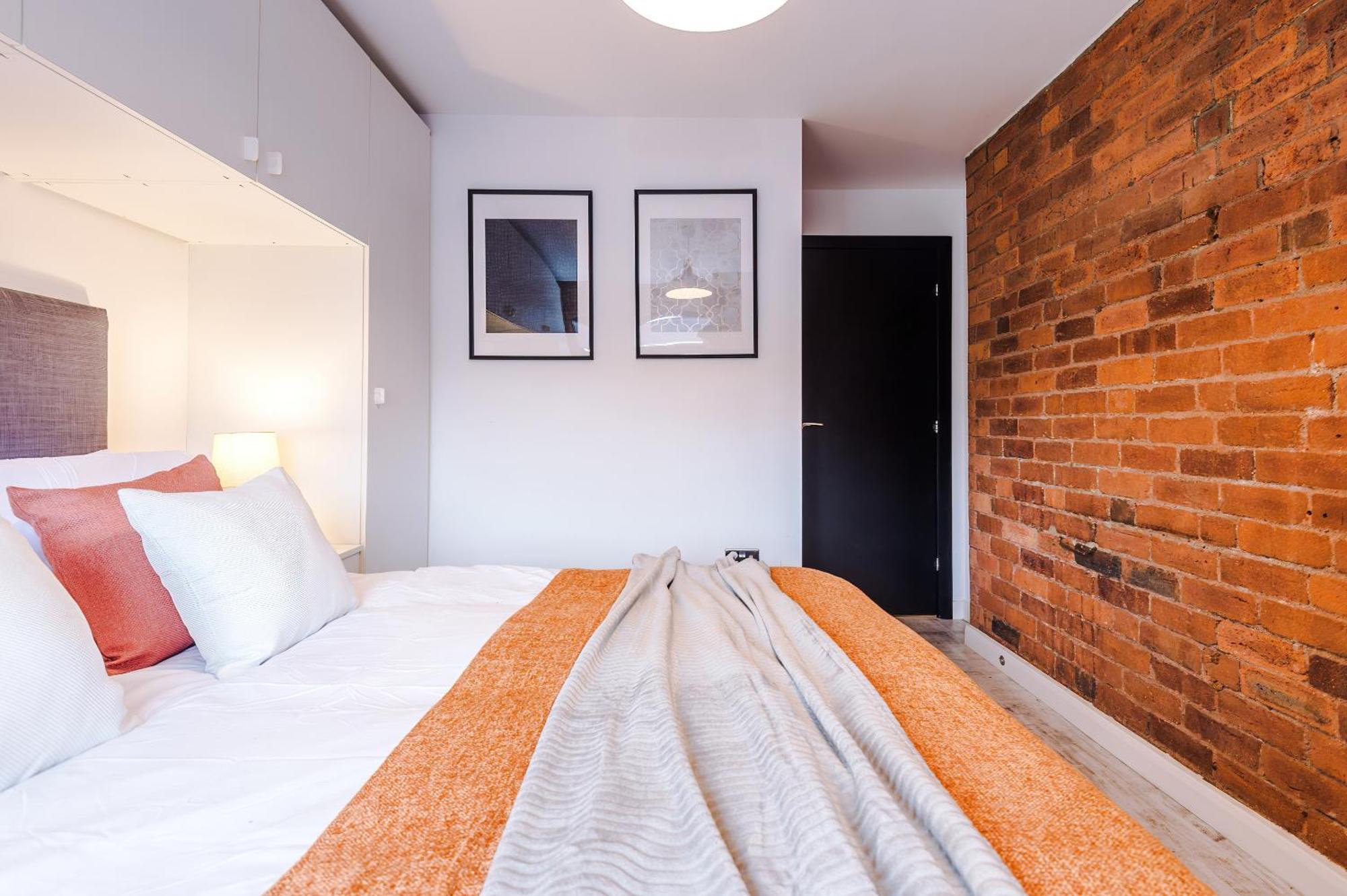 2 King Size Beds In Manhattan Styled Oversize Apartment Leeds  Extérieur photo